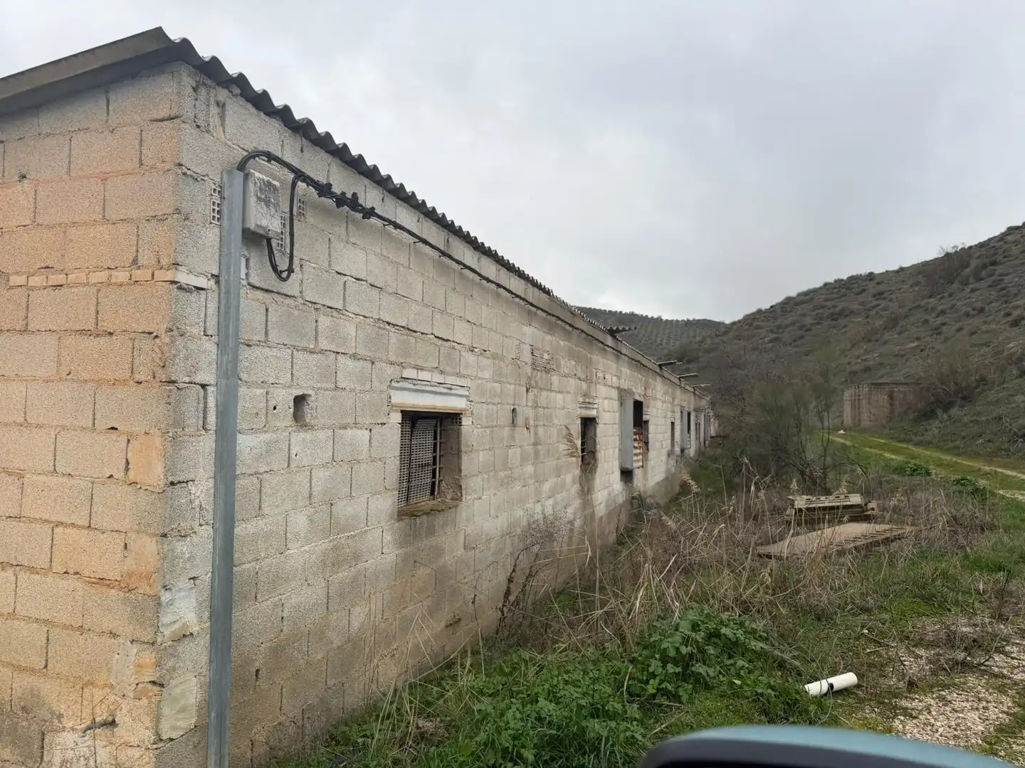 Vista exterior de Terreny en venda en Huelma
