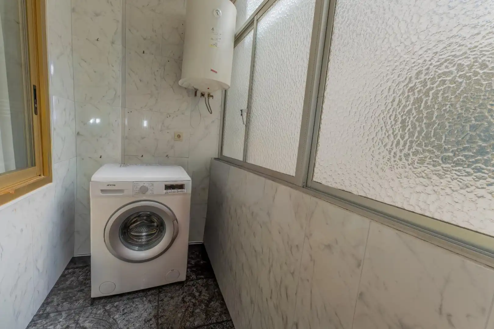 Baño de Piso en venta en Elche / Elx con Amueblado