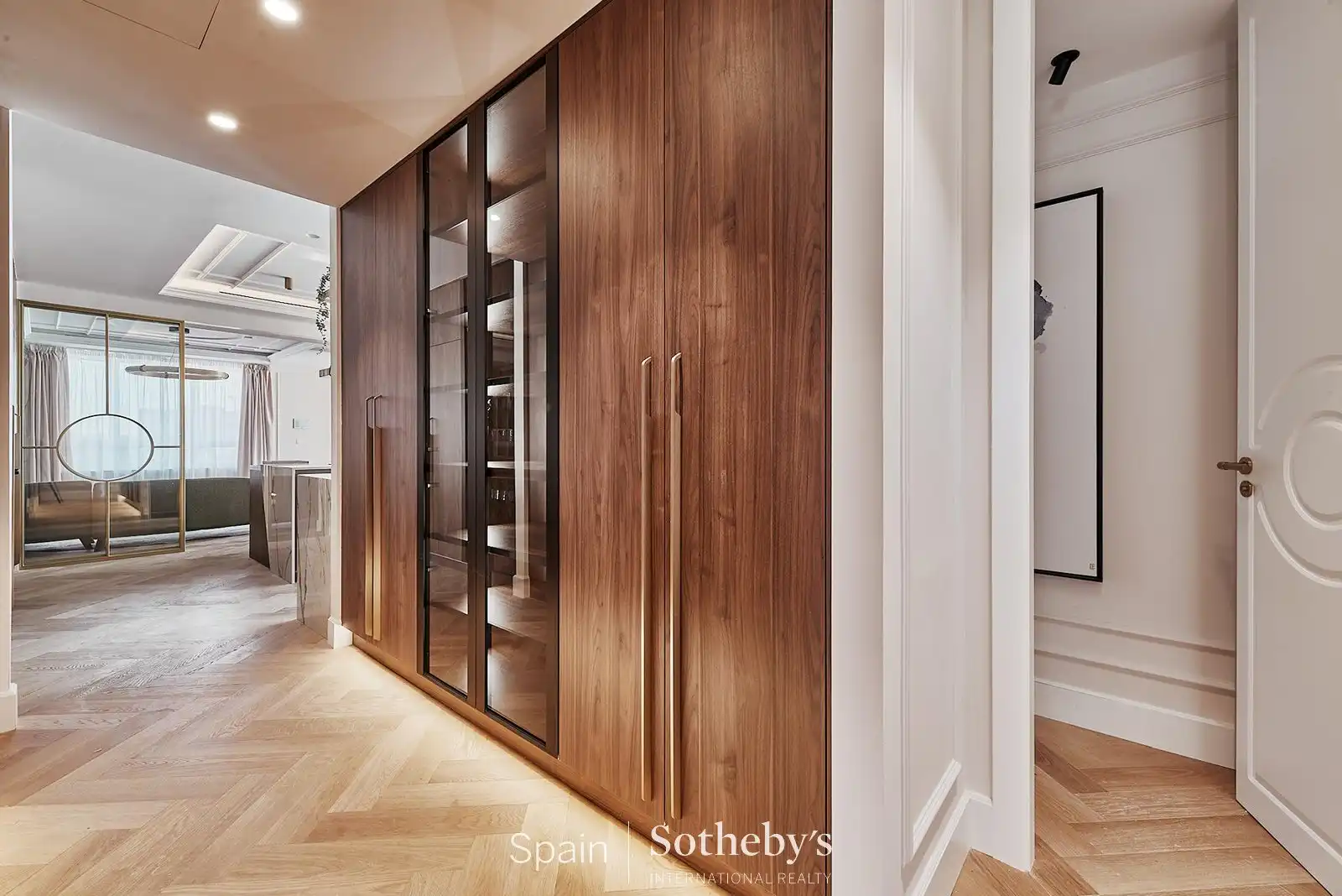 Apartments for sale in Madrid  with Air Conditioner, Terrace and Storage room