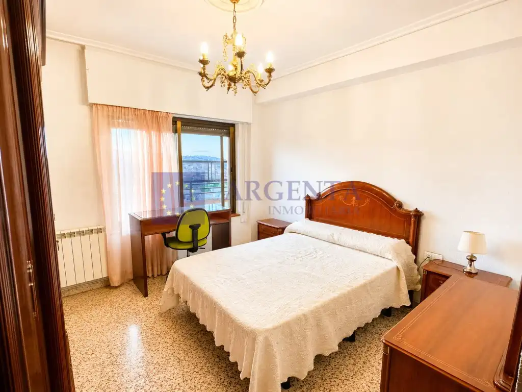 Appartement avec ascenseur à louer à Ruta de la Plata, imagen 3