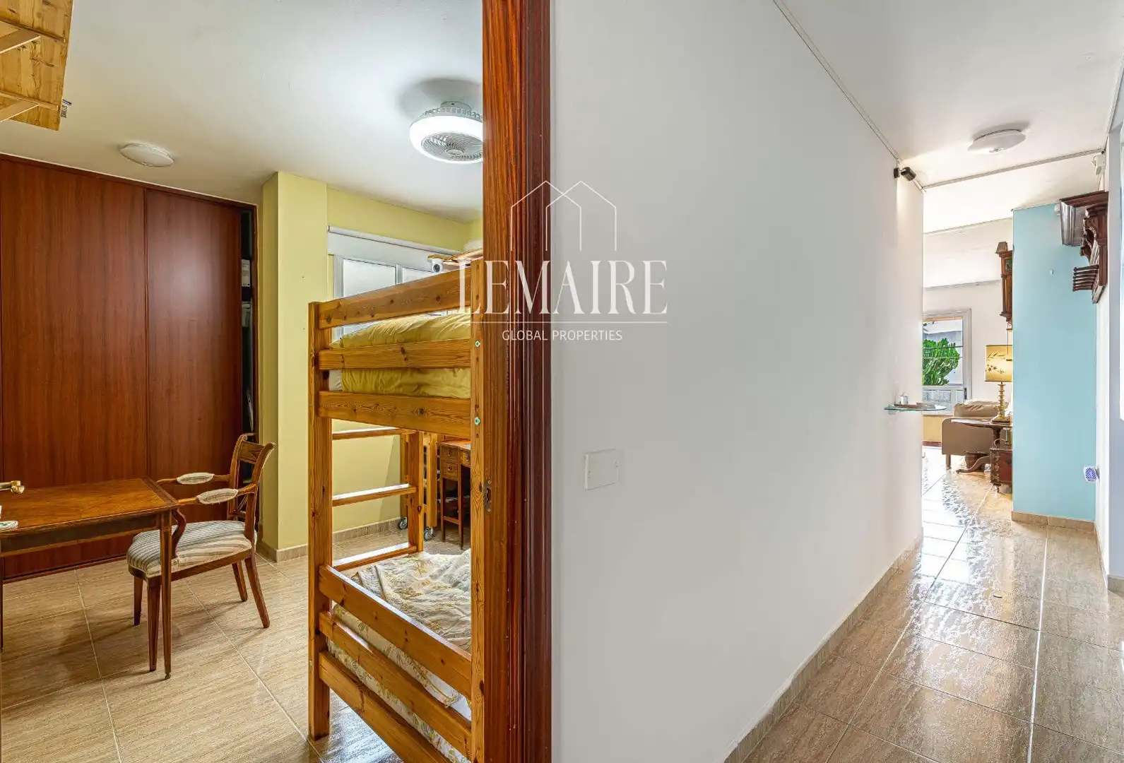 Piso en venta en Arona con Terraza y Amueblado