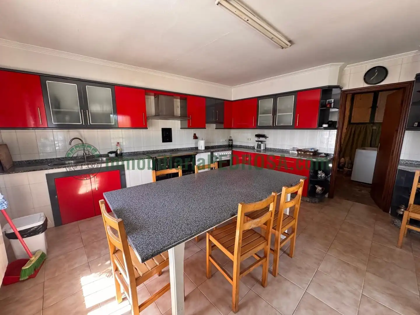 Küche von Country house zum Verkauf in Pontevedra Capital  mit Heizung, Privatgarten und Möbliert