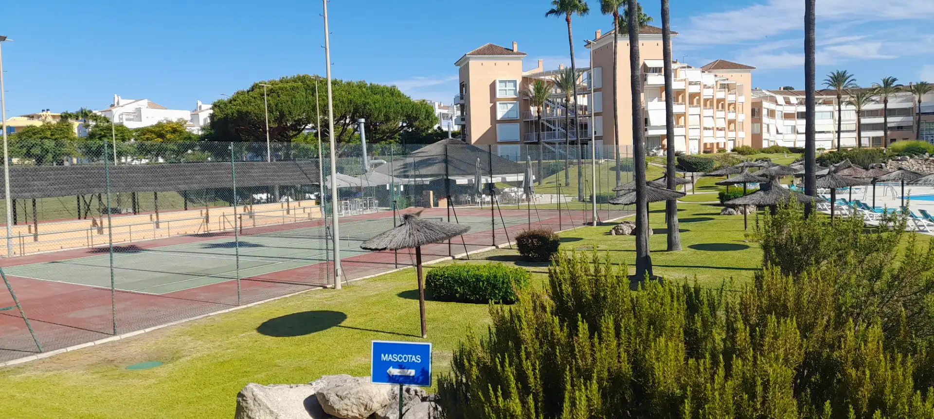 Apartament amb piscina en venda a Avenida de Islantilla, imagen 4