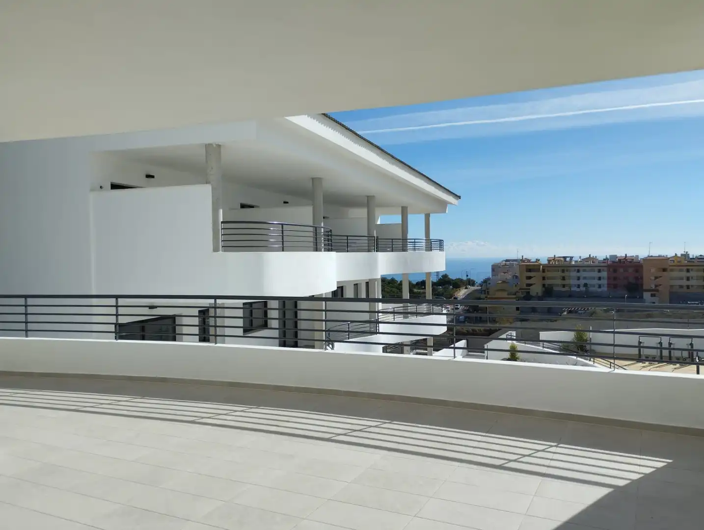Bajo con piscina en venta en Arroyo de la Miel, imagen 6