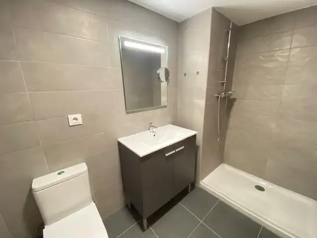 Piso con piscina en venta en Carrer de Rosa Luxemburg, imagen 13