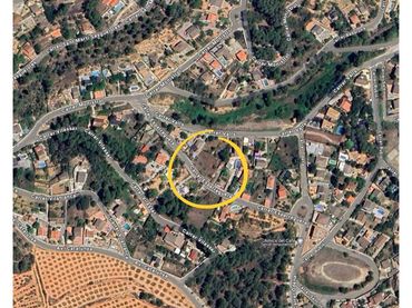 Terrain résidentiel à vendre à Calle Esparreguera 89