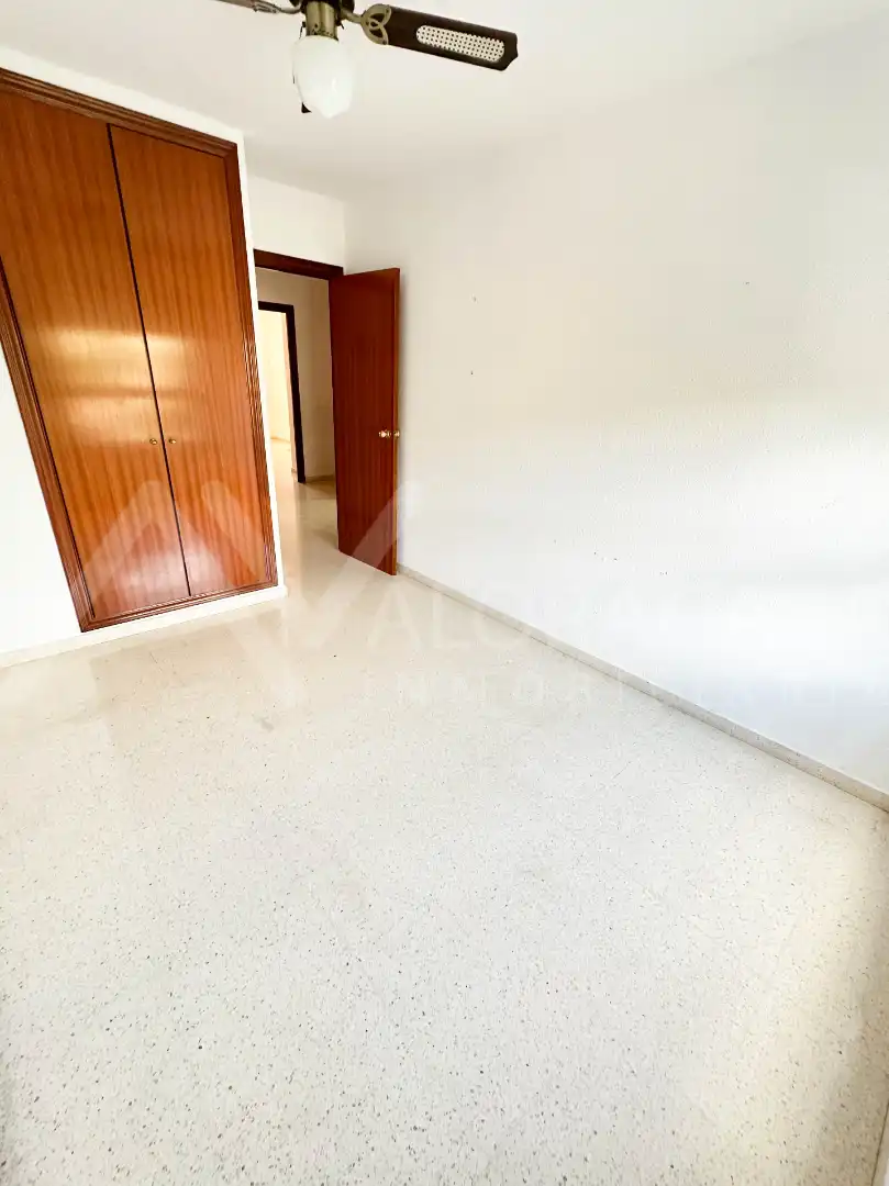 Flat for sale in Málaga  with Air Conditioner and Terrace
