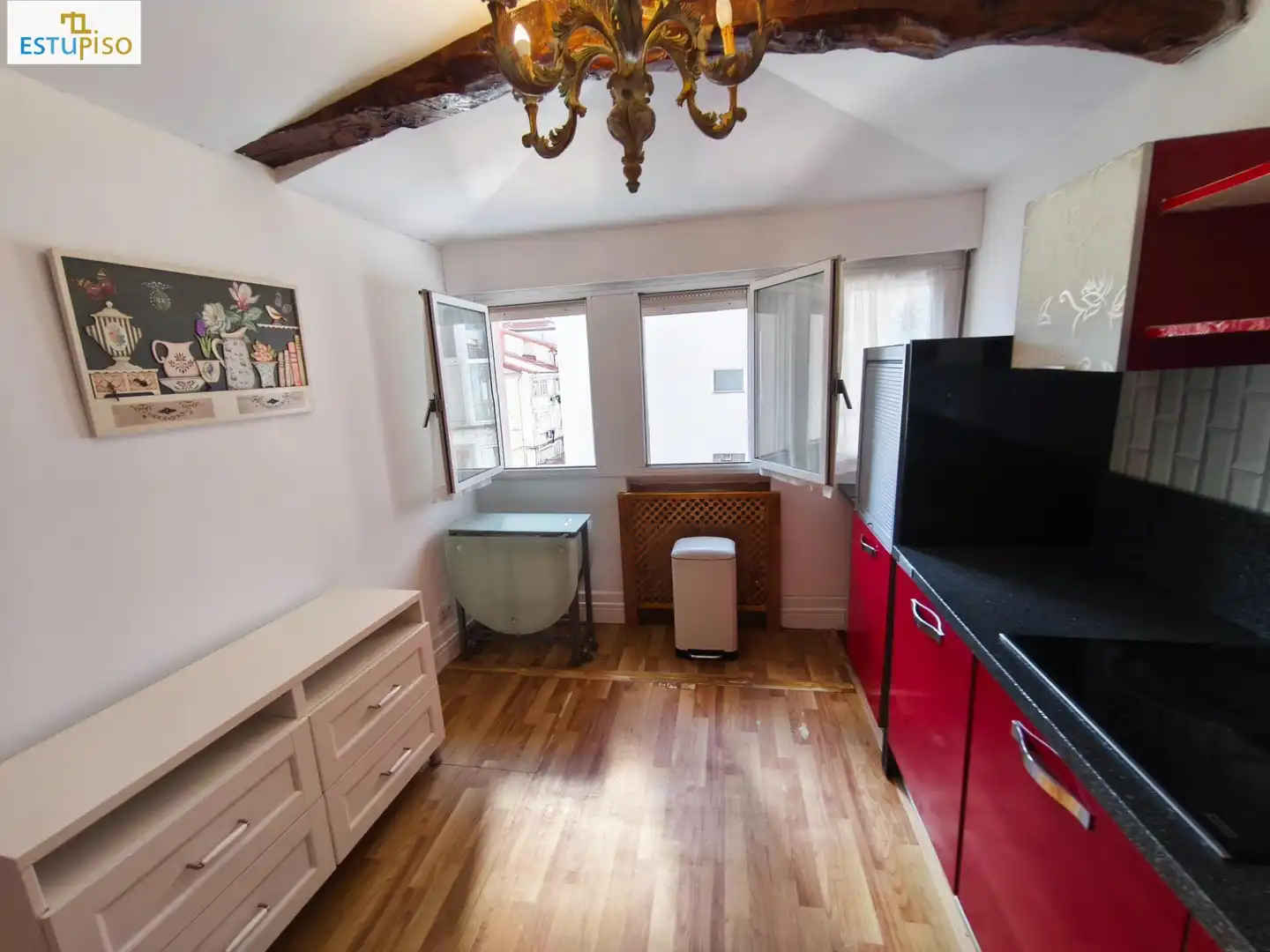 Cuina de Pis en venda en Vitoria - Gasteiz amb Calefacció, Parquet i Traster