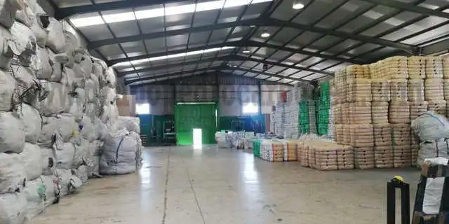 Nau industrial en venda a Crevillent