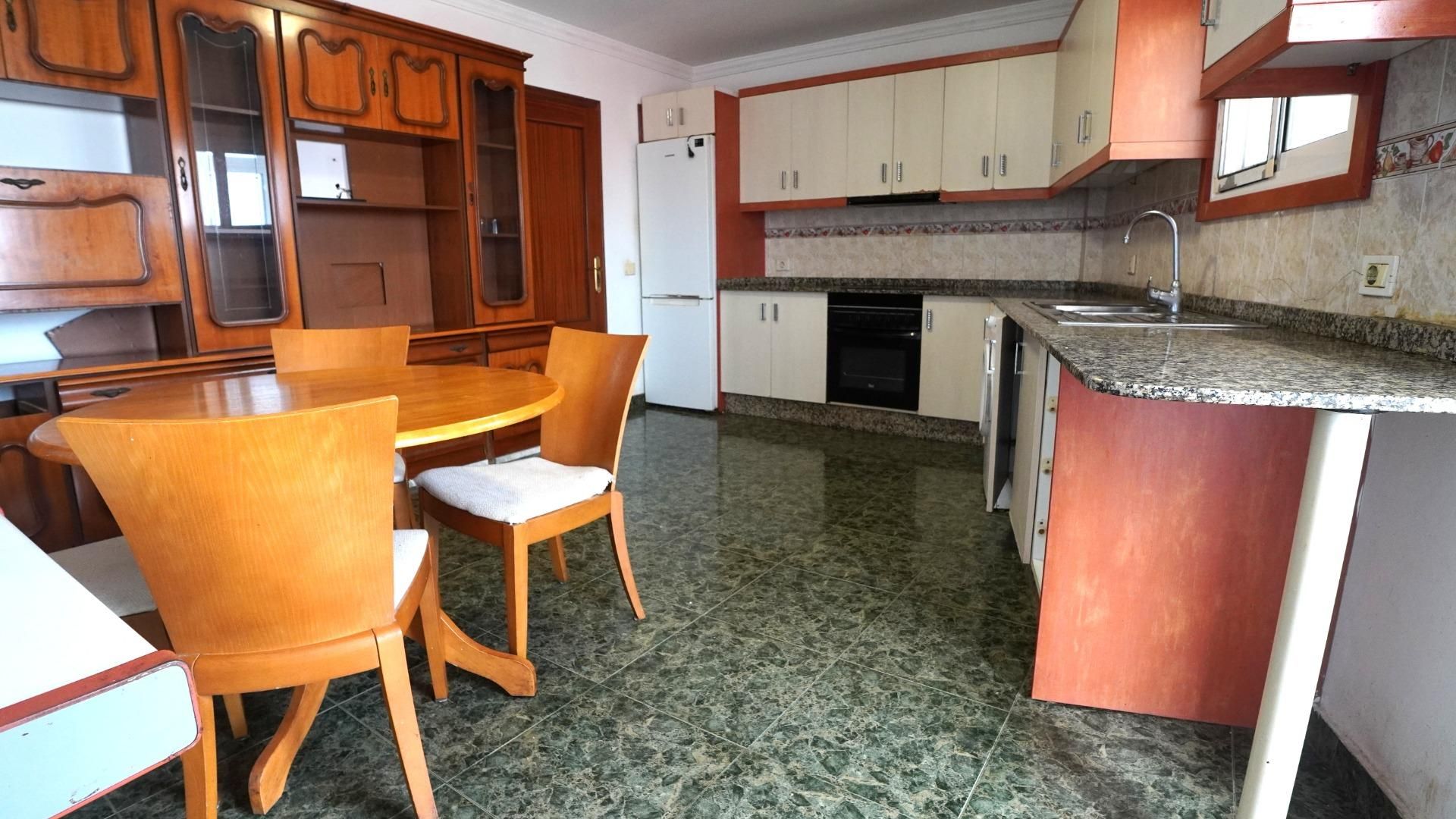 Kitchen of Attic for sale in Gáldar  with Terrace and Storage room