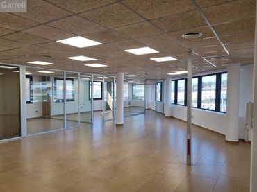 Oficina amb ascensor de lloguer a CL GALILEU GALILEI  Pl:
 GRANOLLERS (BARCELONA)