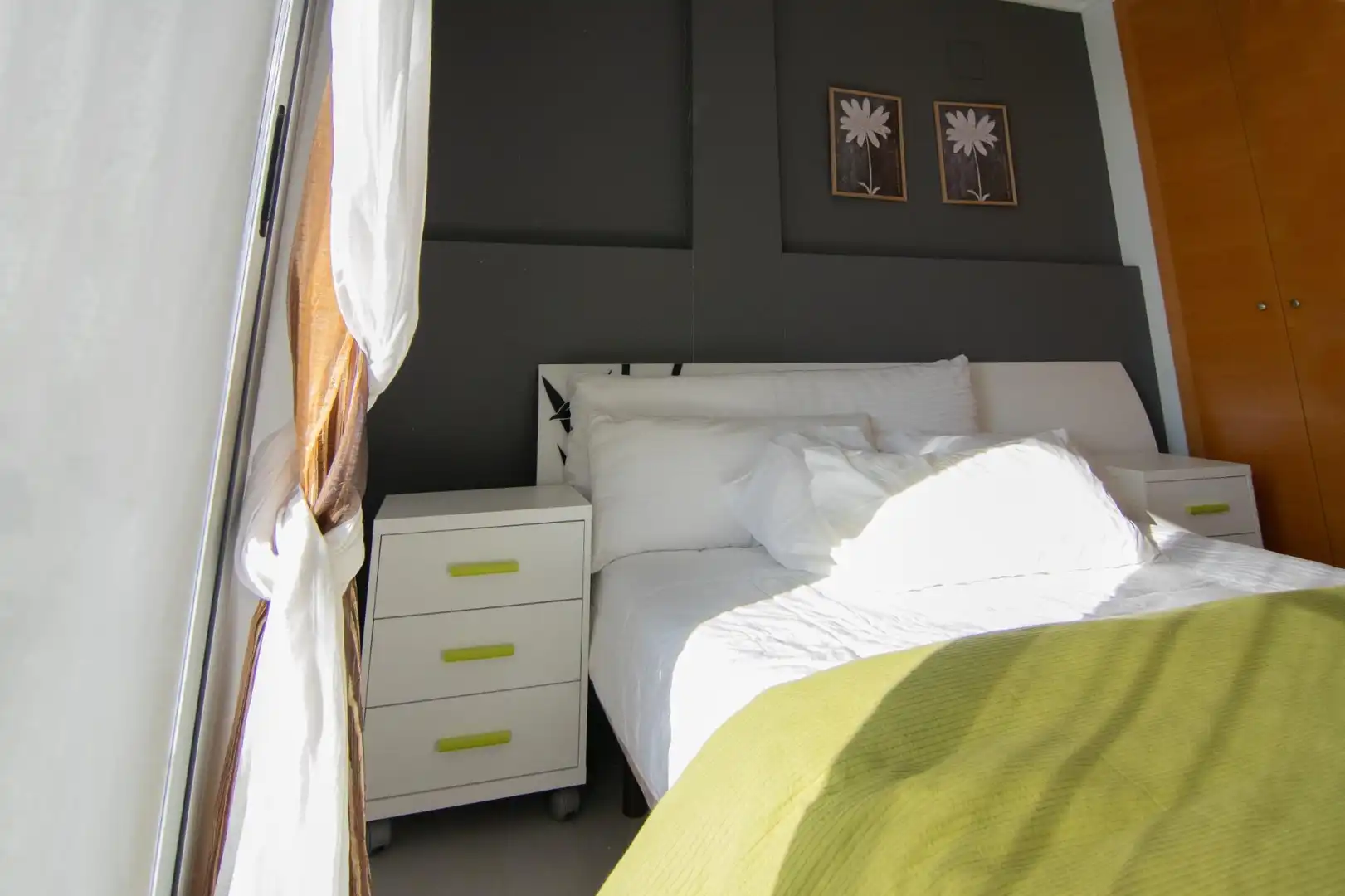 Habitación de Apartamento en venta en Dénia con Aire acondicionado, Calefacción y Terraza