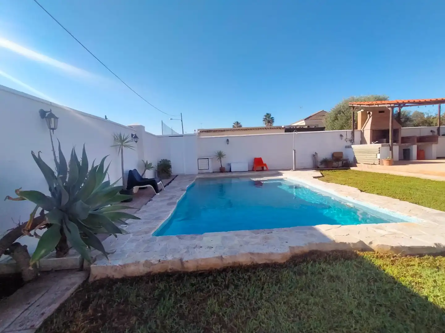 Piscina de Casa o xalet en venda en El Puerto de Santa María amb Aire condicionat, Jardí privat i Terrassa