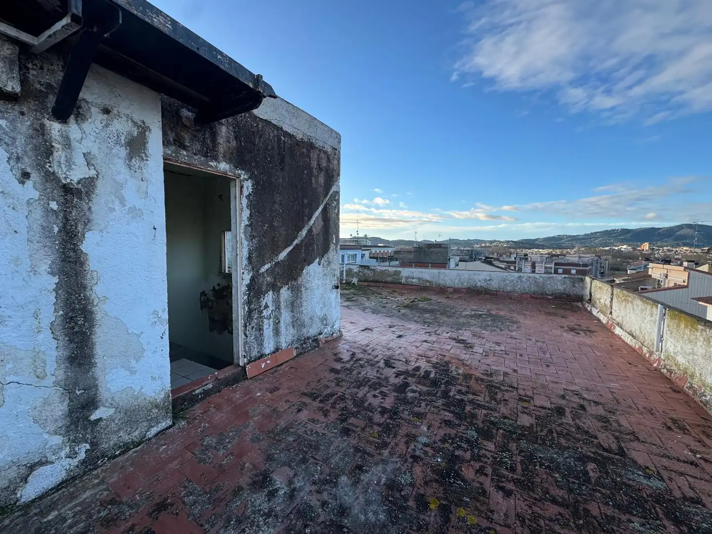 Vista exterior de Edificio en venta en Tordera