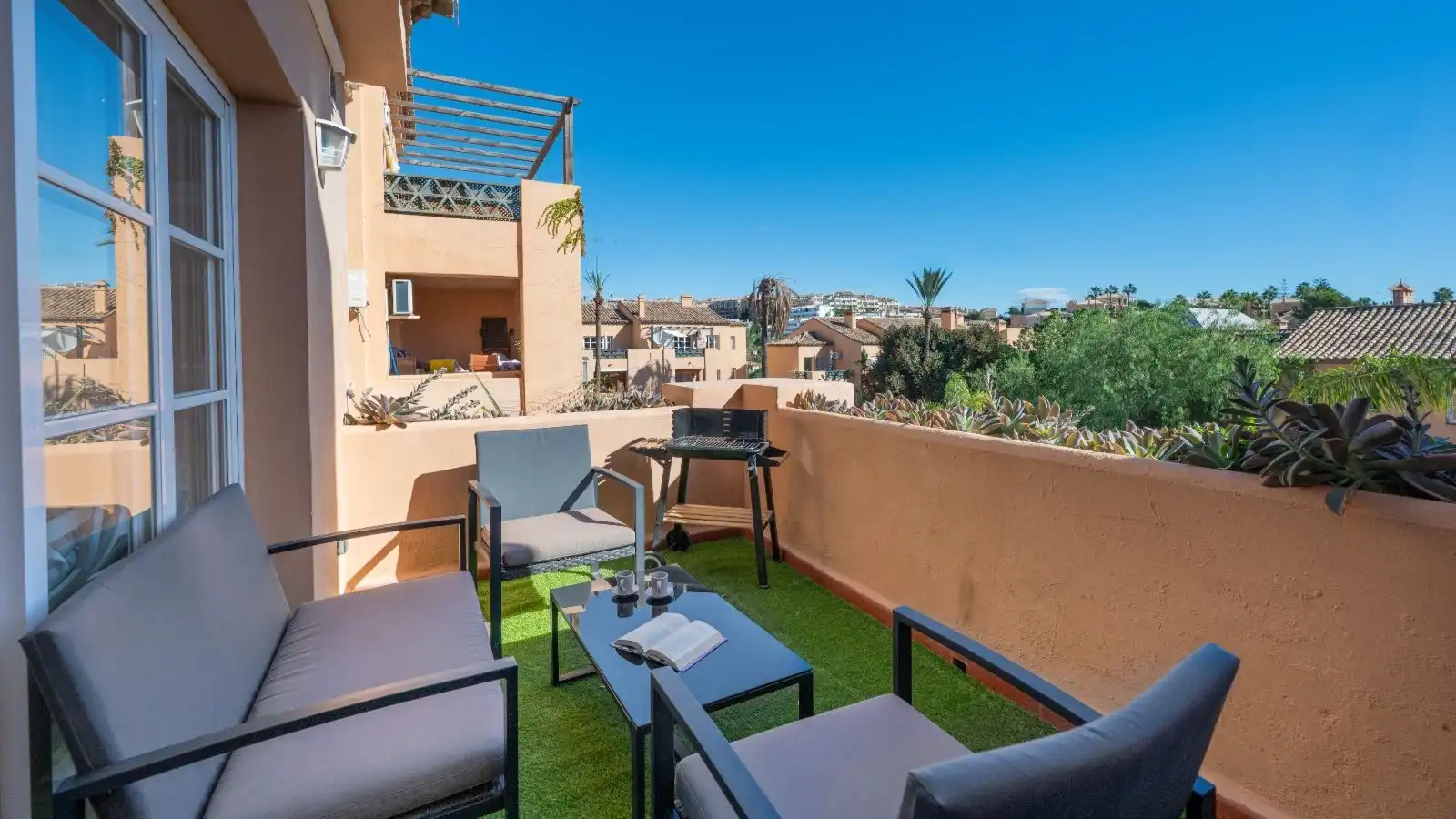 Apartment with pool for sale in Riviera del Sol, imagen 15