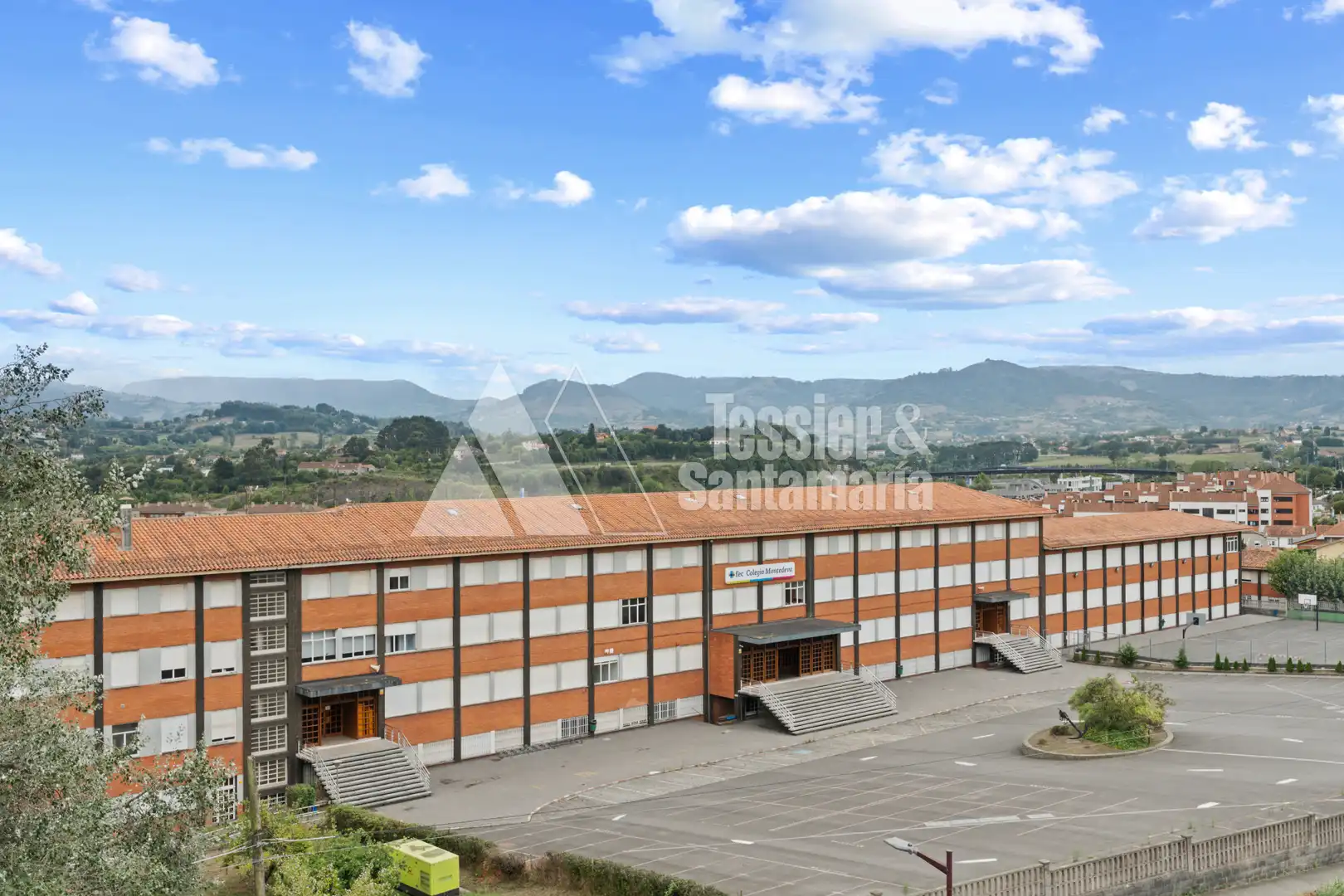 Exterior view of Flat for sale in Gijón   with Heating, Parquet flooring and Storage room