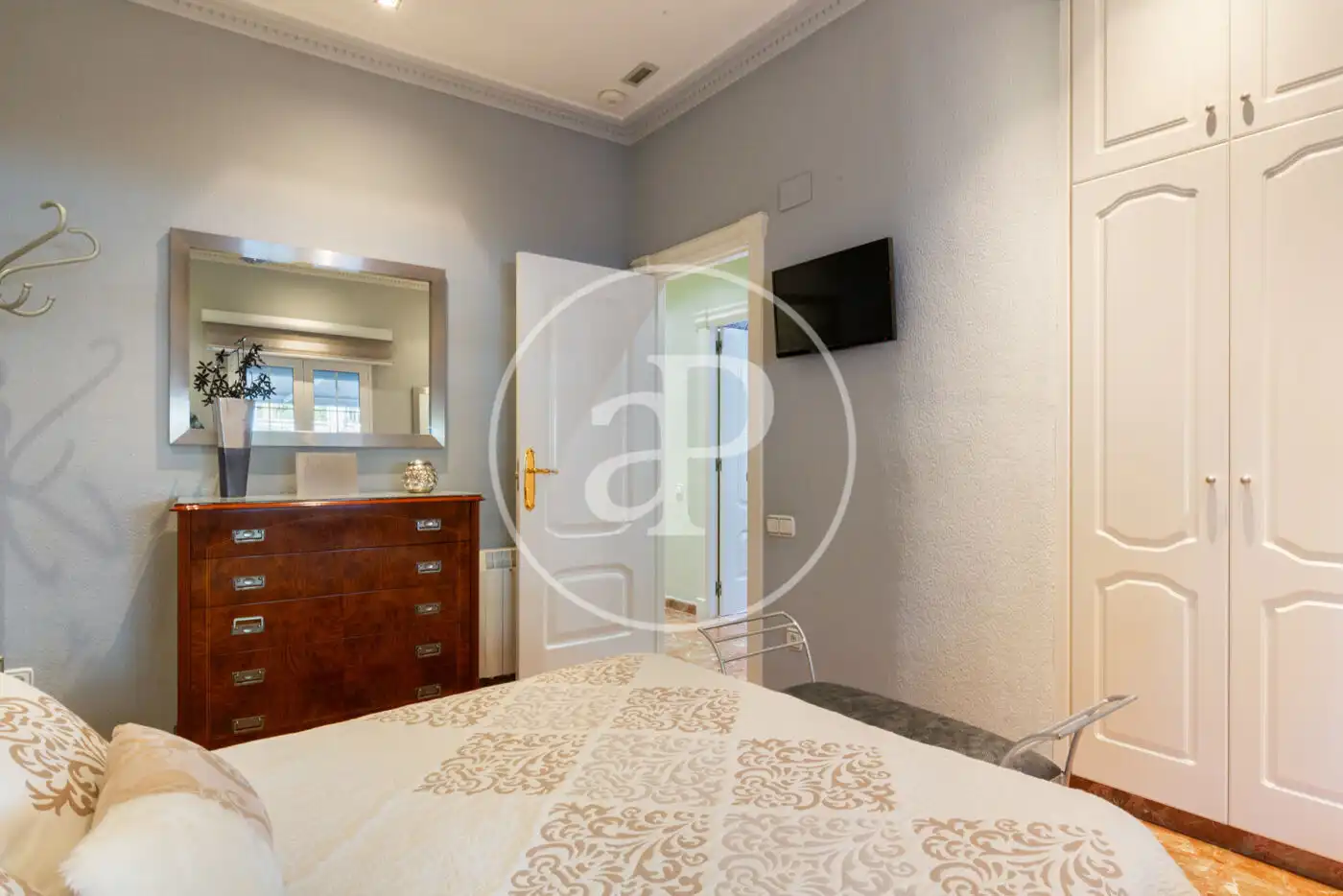 Habitación de Casa o chalet en venta en Elda con Aire acondicionado, Calefacción y Jardín privado