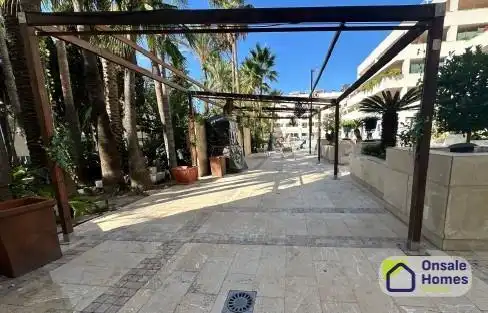 Außenansicht von Geschaftsraum zur Miete in Marbella