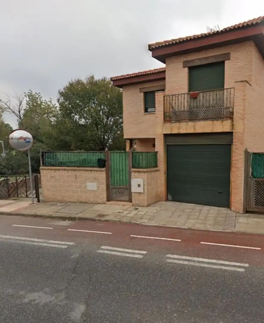 Adossat en venda a Espartero, imagen 4