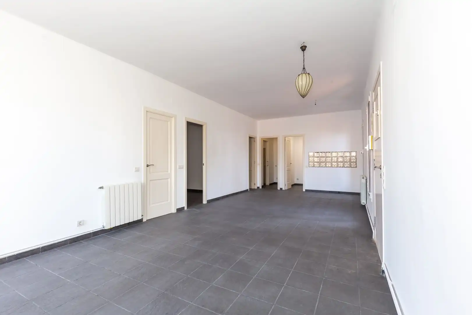 Planta baja en venta en Sant Just Desvern con Calefacción y Terraza