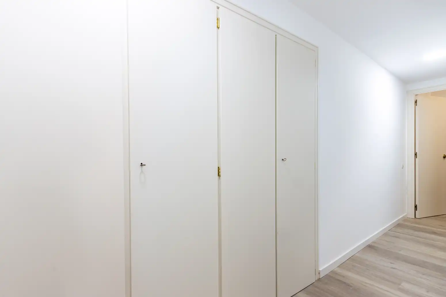 Wohnung zum Verkauf in Terrassa mit Heizung, Parkett und Balkon