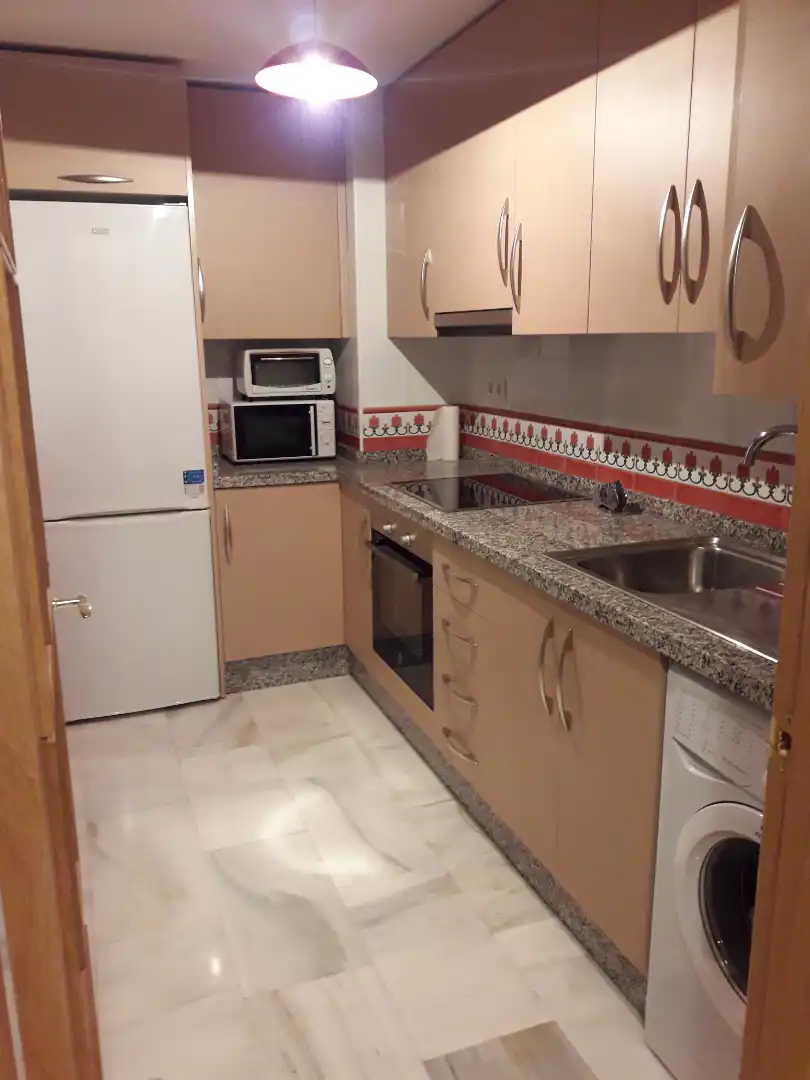 Küche von Wohnung zur Miete in Lucena mit Klimaanlage, Heizung und Abstellraum