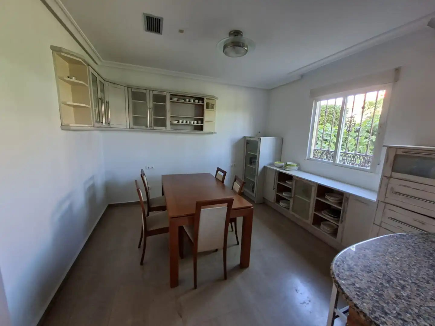 Dining room of Houses for sale in Plasencia  with Air Conditioner