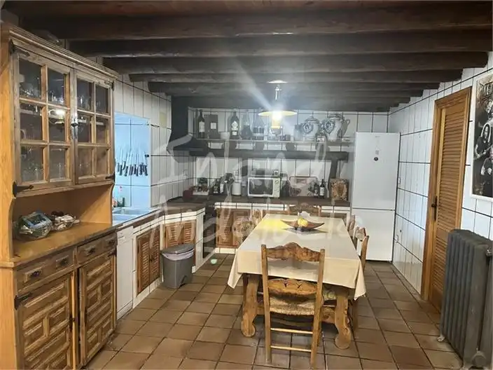 Casa rústica amb piscina en venda a Alcalá la Real, imagen 5