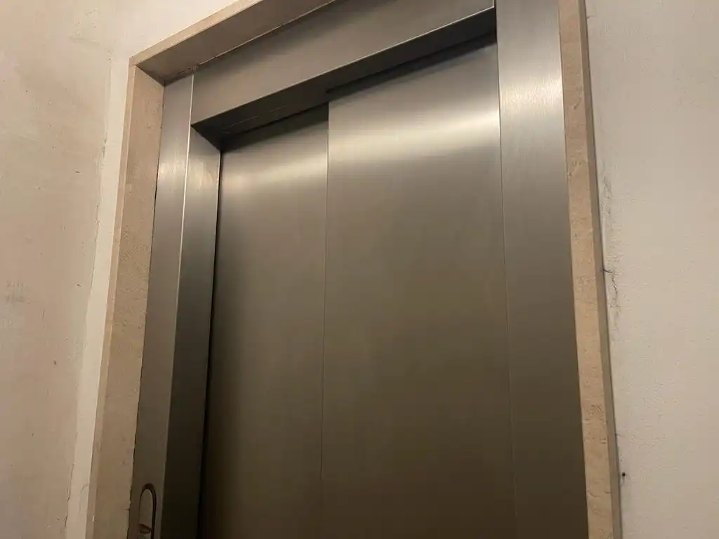 Aparcamiento en venta en Calle de la Virgen del Pilar 24, imagen 6