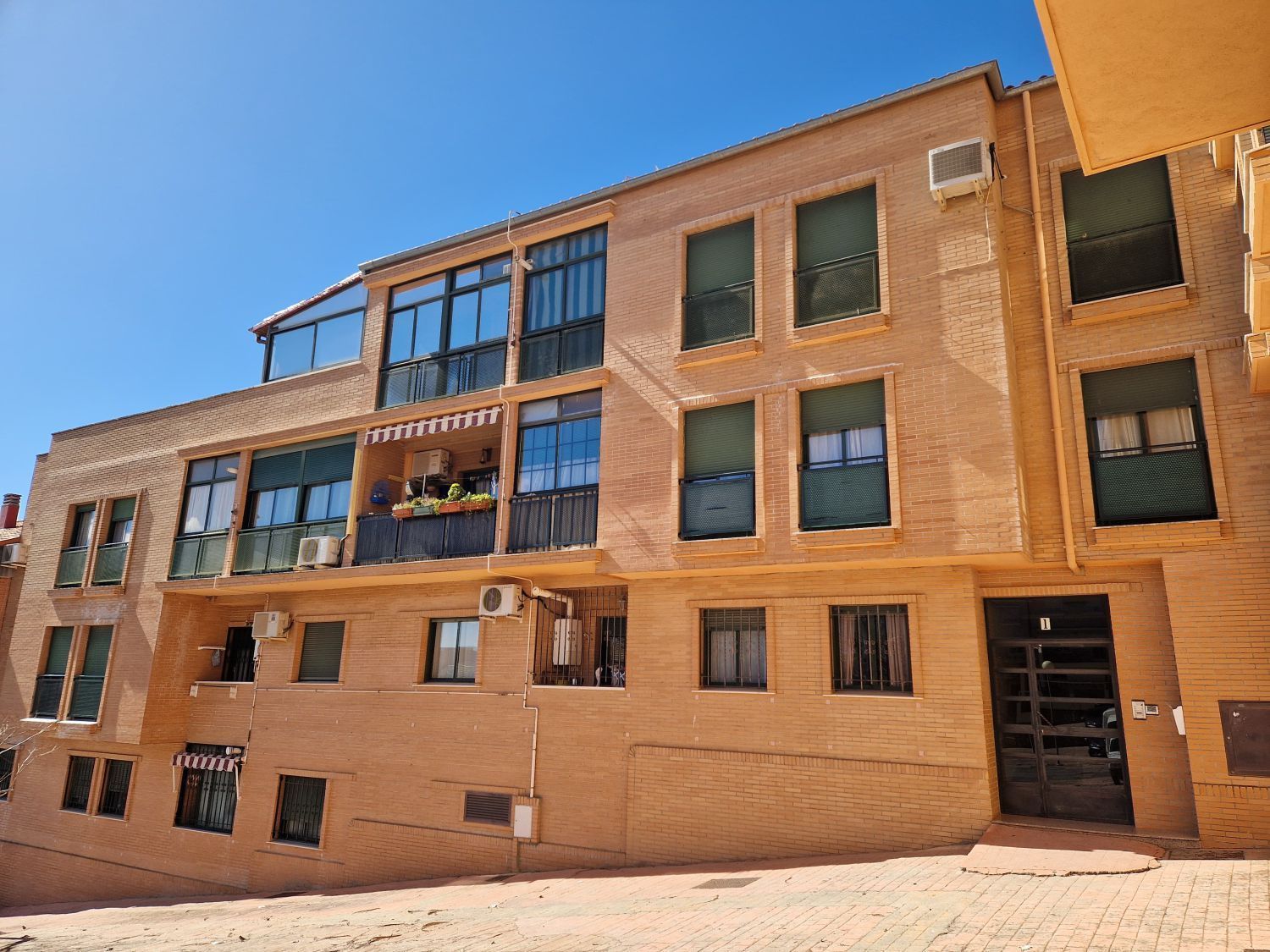 Exterior view of Flat for sale in Plasencia