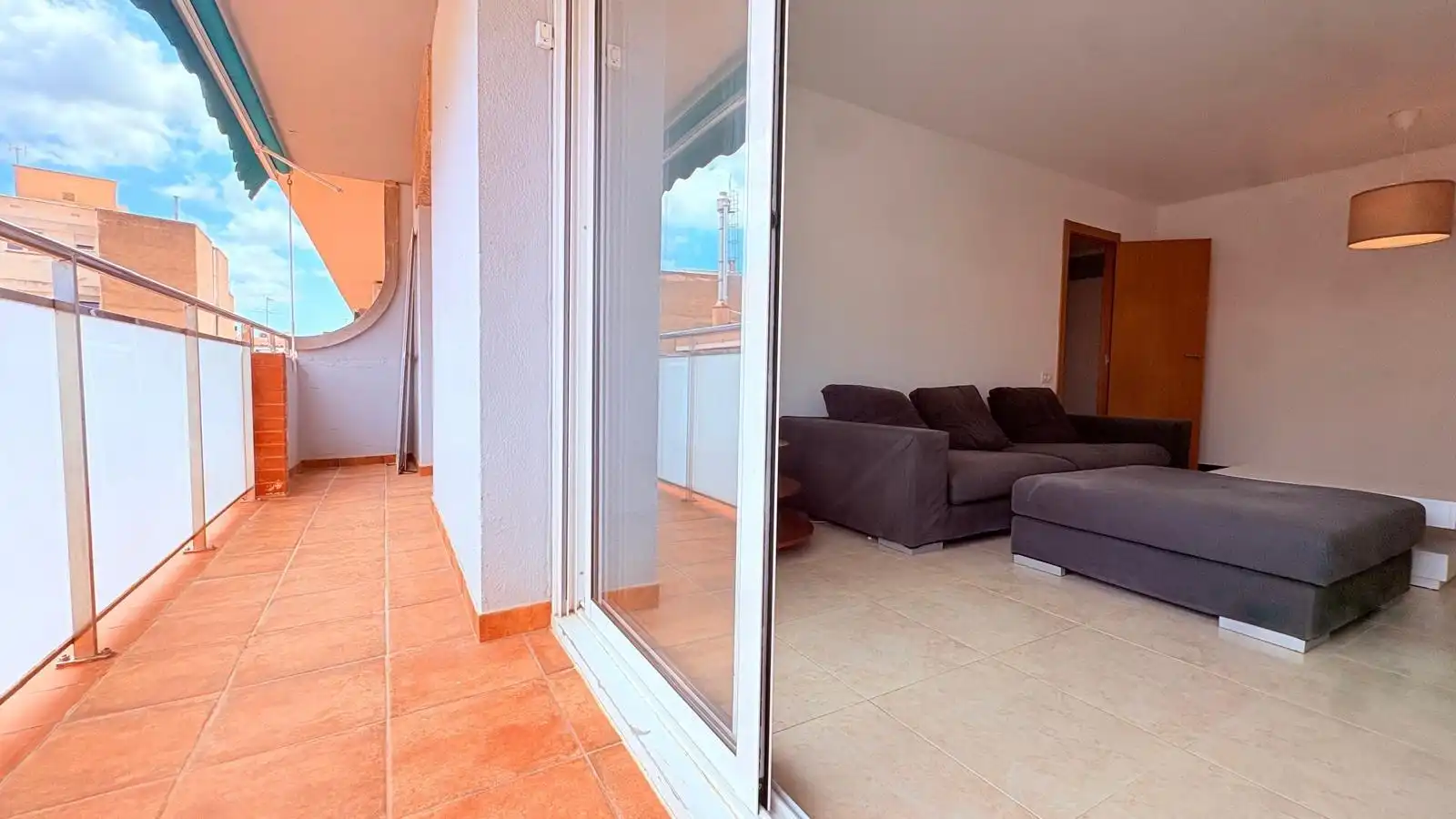 Terrasse von Wohnung zum Verkauf in Castellar del Vallès mit Heizung, Terrasse und Balkon