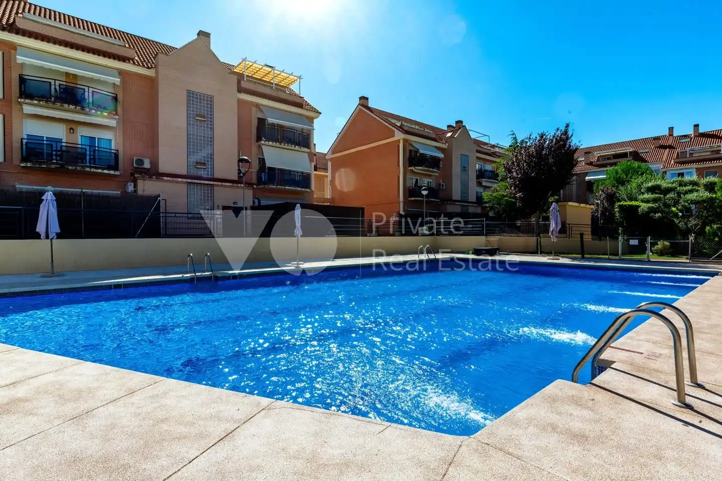 Swimming pool of Flat for sale in Villanueva del Pardillo  with Air Conditioner, Heating and Parquet flooring