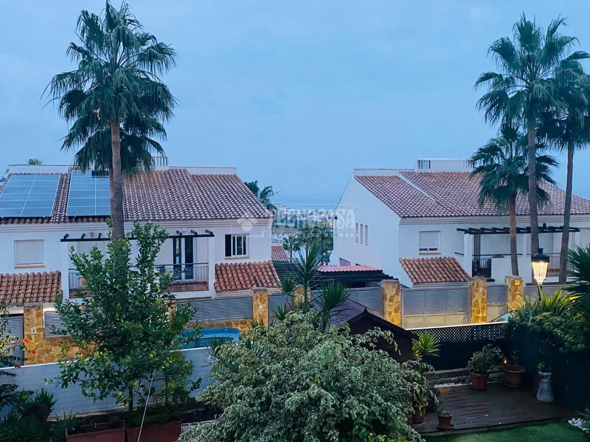 Exterior view of Flat for sale in Manilva  with Air Conditioner and Terrace