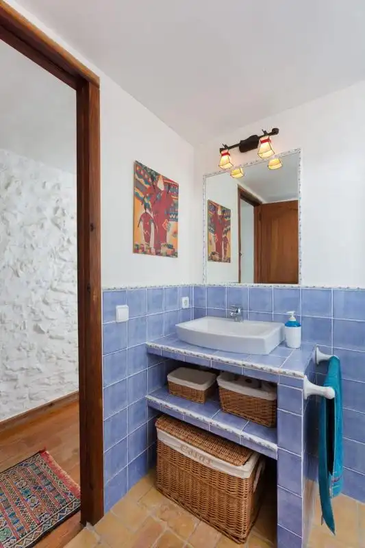 Baño de Finca rústica en venta en Teulada con Calefacción, Jardín privado y Terraza