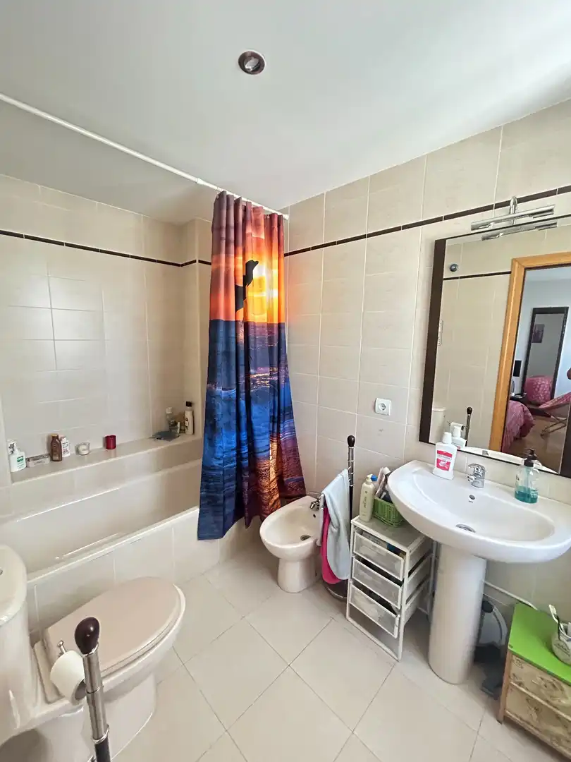 Baño de Piso en venta en Laguna de Duero con Calefacción y Trastero