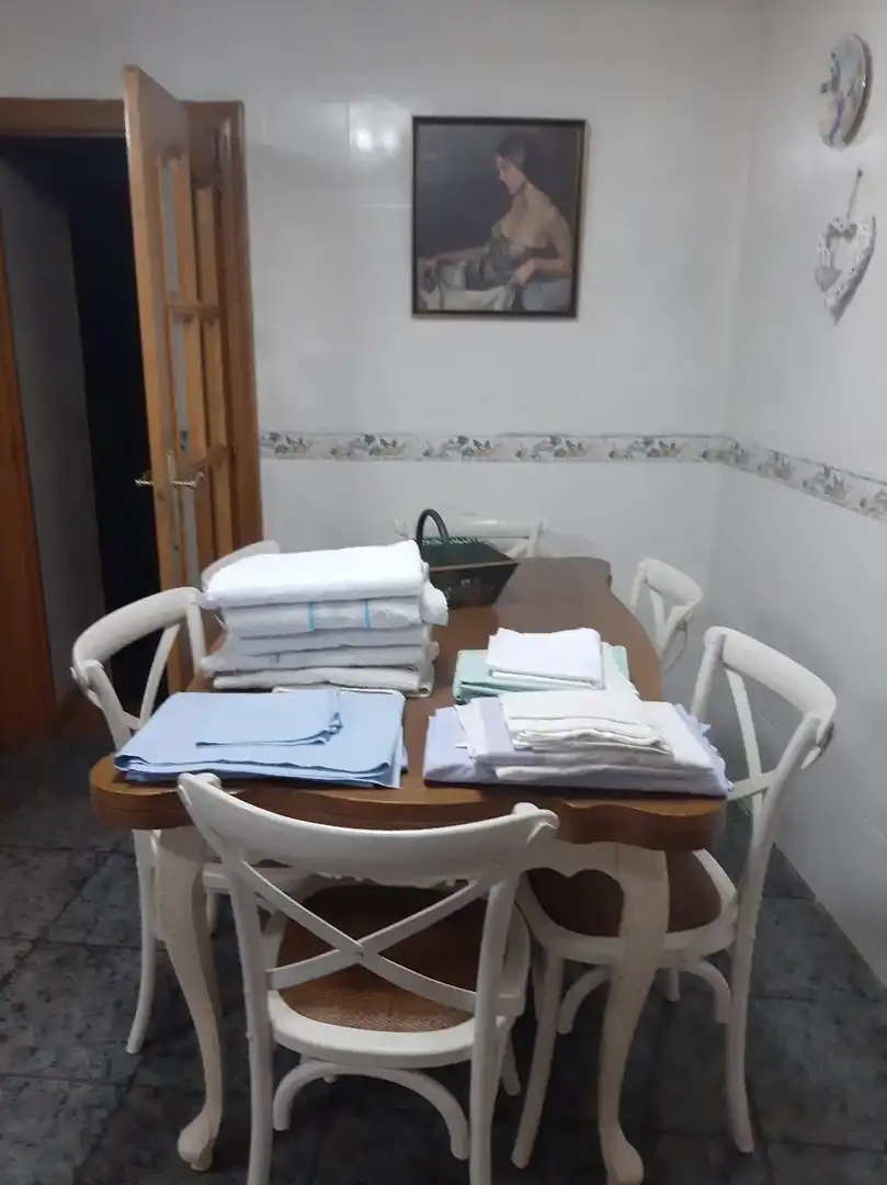 Bedroom of Houses for sale in Puente de Domingo Flórez  with Heating