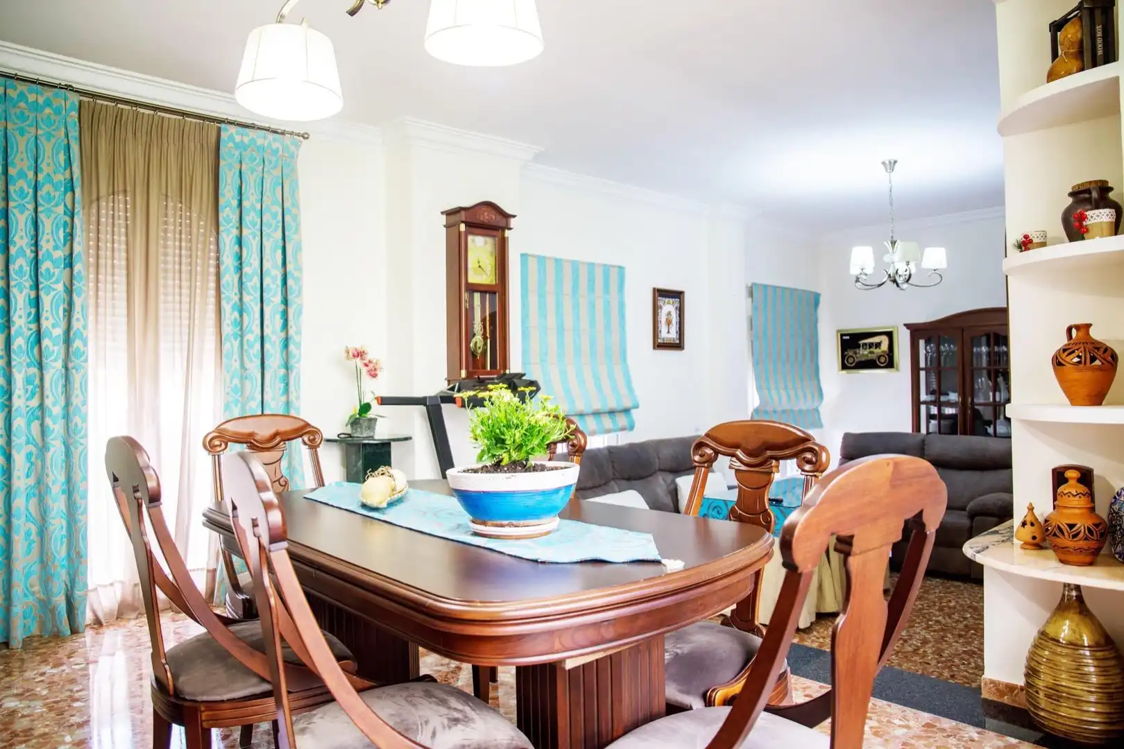 Comedor de Casa o chalet de alquiler en Alcalá de Guadaira con Aire acondicionado, Calefacción y Terraza