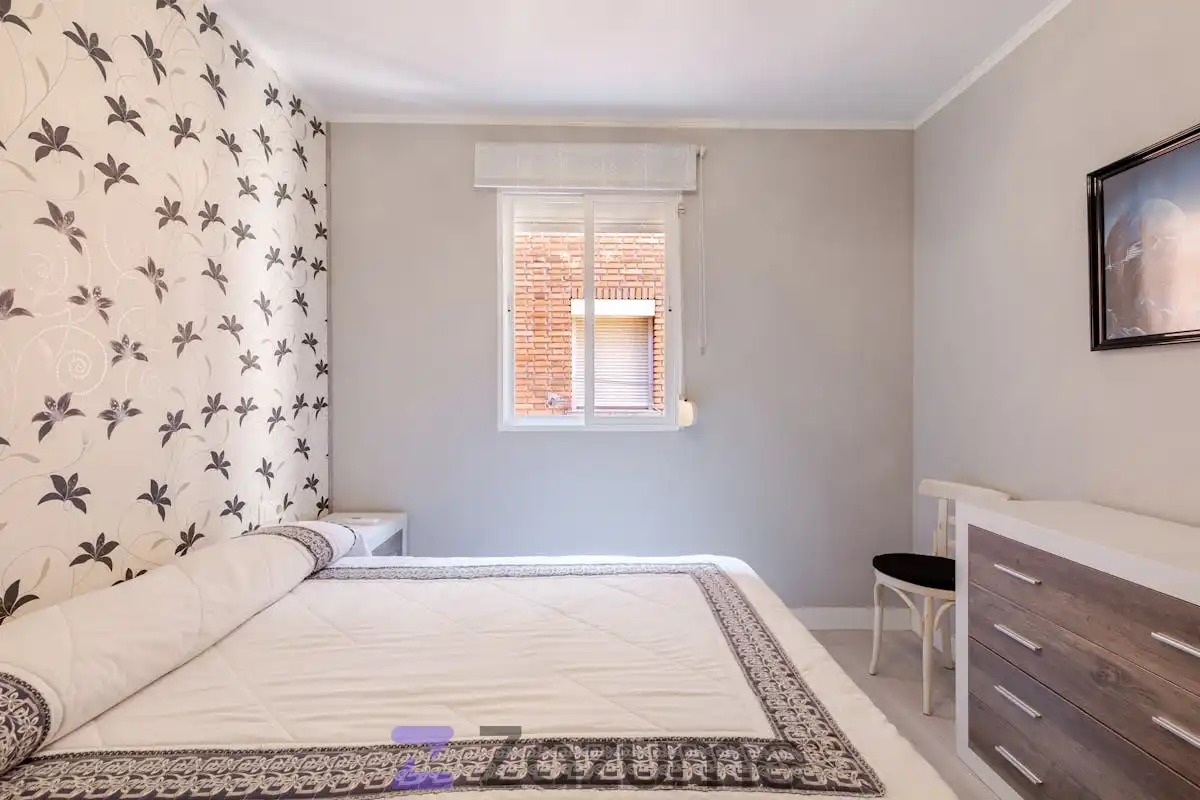 Habitación de Piso de alquiler en Alcalá de Henares con Aire acondicionado, Parquet y Terraza