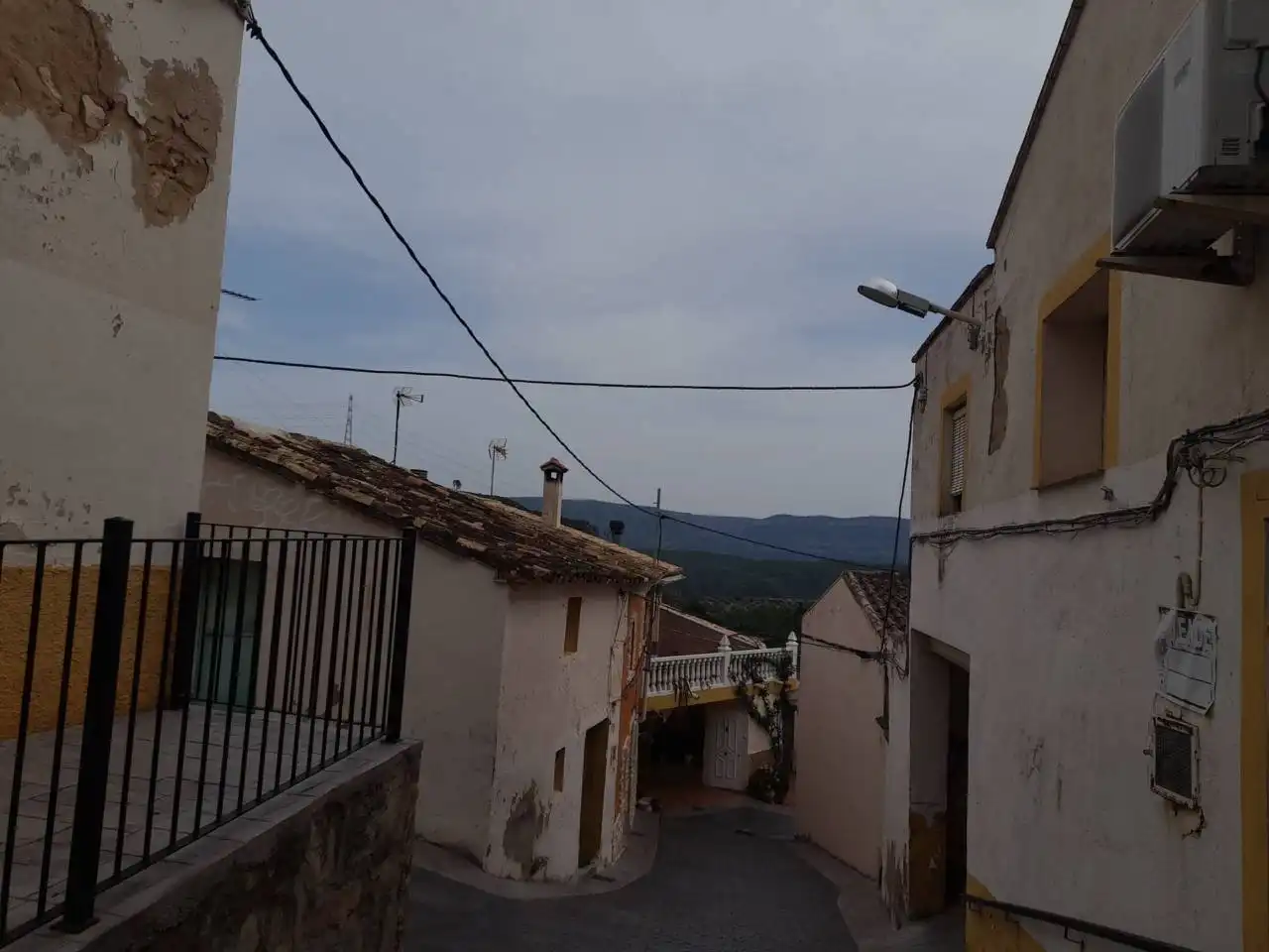 Vista exterior de Casa o chalet en venta en Cortes de Pallás