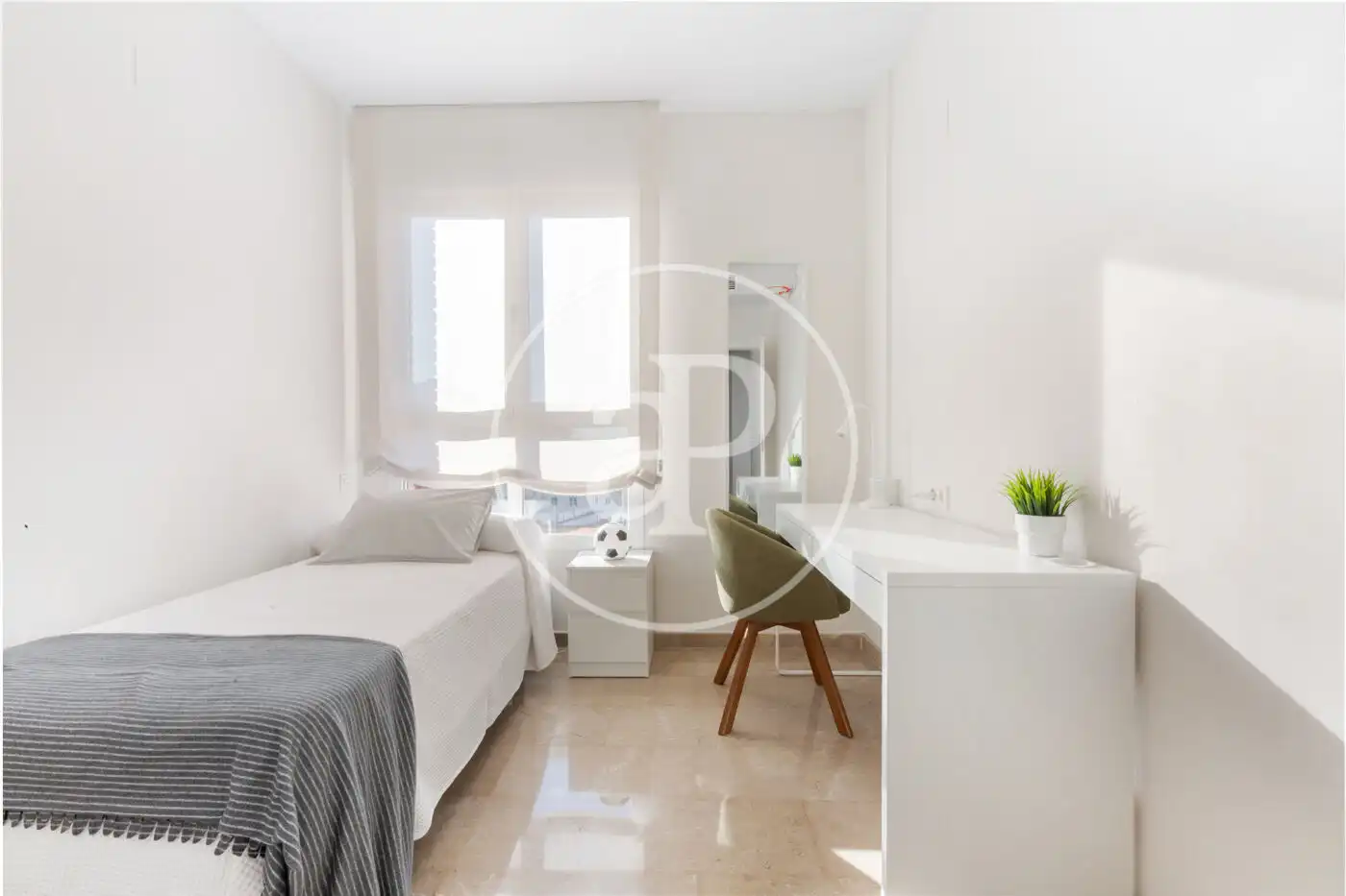 Habitación de Ático en venta en Valencia con Aire acondicionado, Calefacción y Terraza