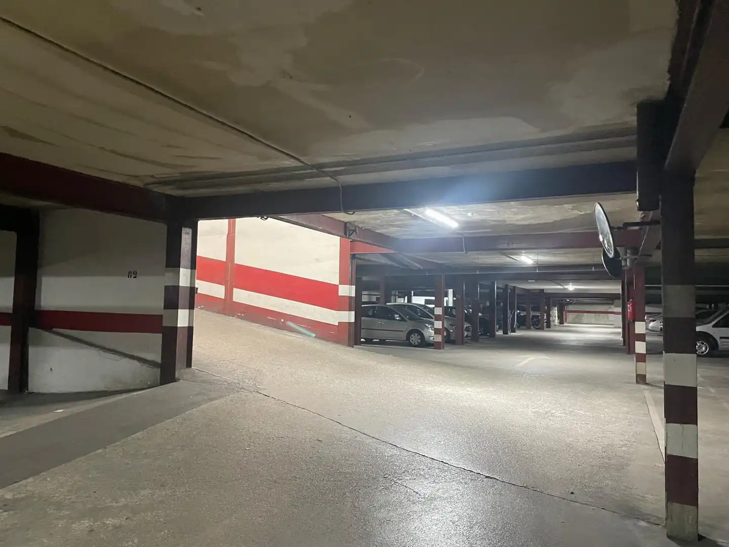 Parking de Piso en venta en Huesca con Parquet, Terraza y Amueblado