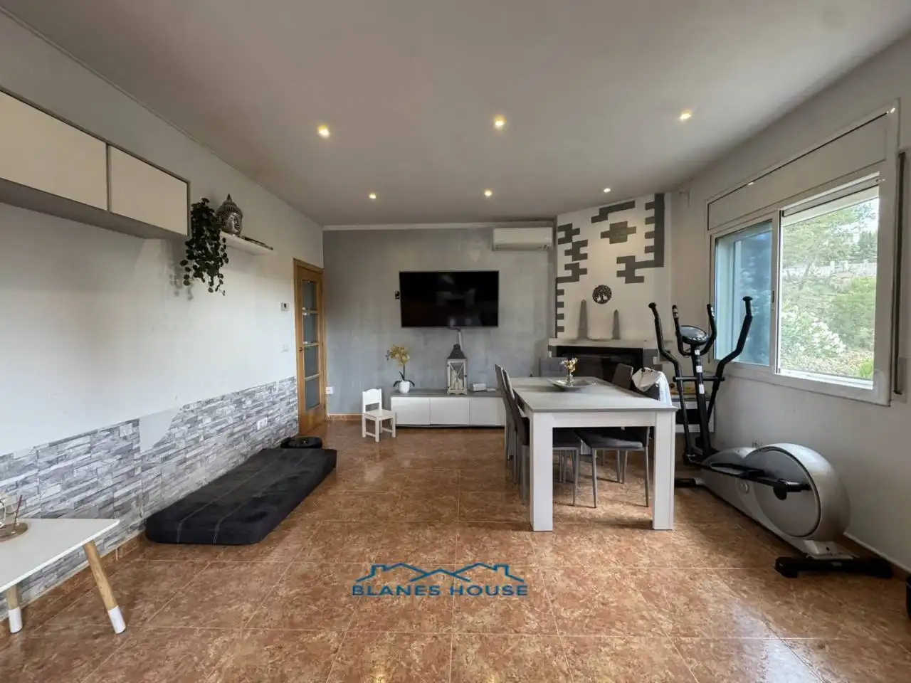 House with pool for sale in Calle Girones 0, imagen 4