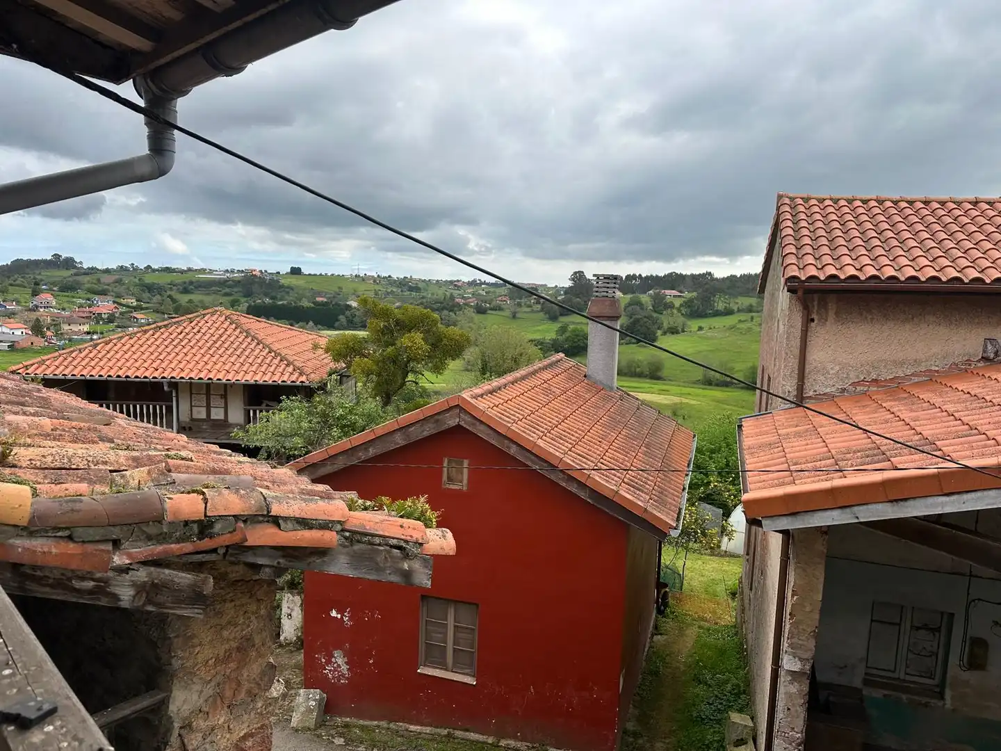 Exterior view of Houses for sale in Castrillón  with Private garden and Balcony