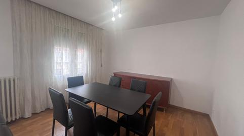 Photo 2 of Flat to rent in Eixample Sud – Migdia, Girona