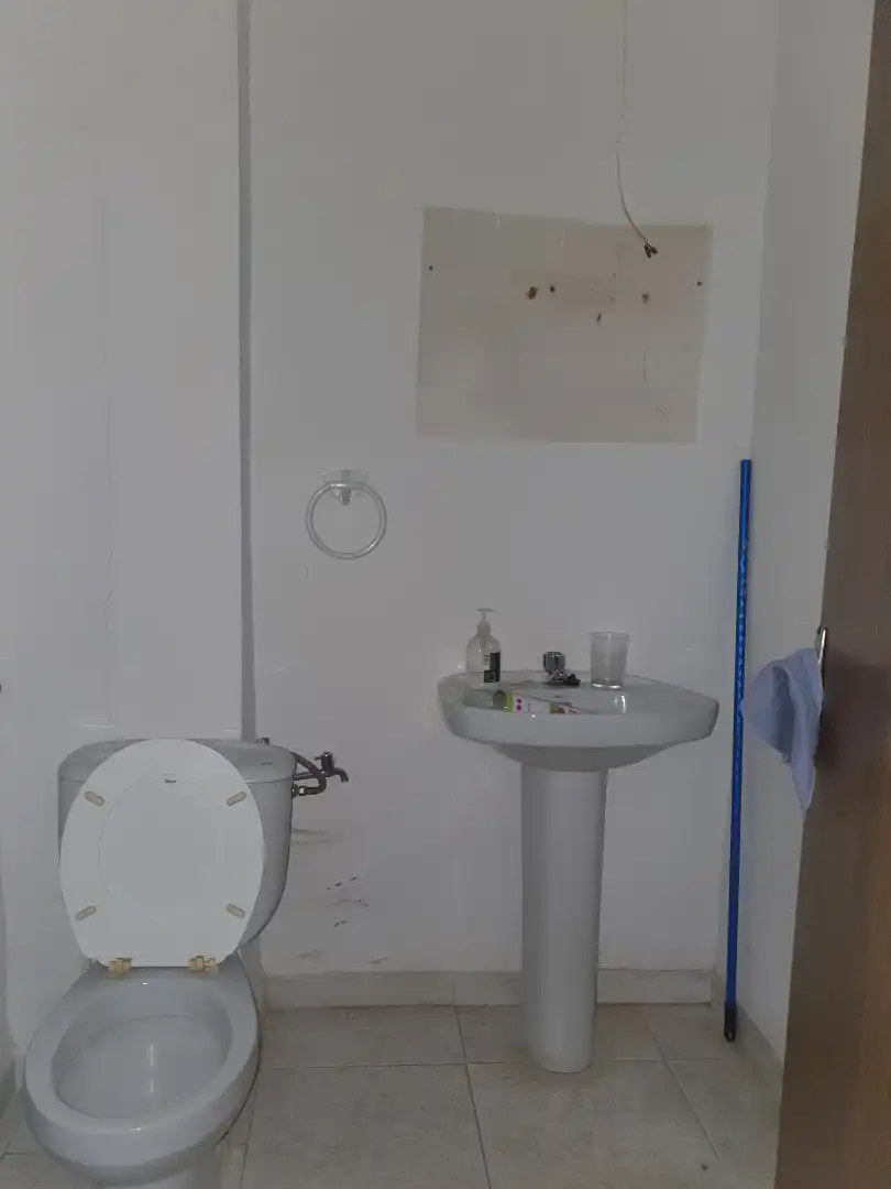 Business premises to rent in Calle Enrique Casas Vila 4, imagen 7