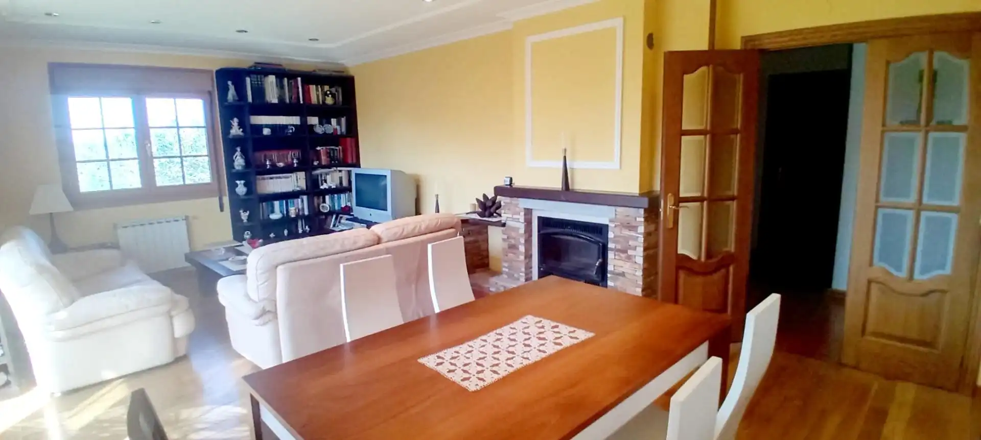 Comedor de Casa o chalet en venta en El Franco  con Calefacción, Jardín privado y Terraza