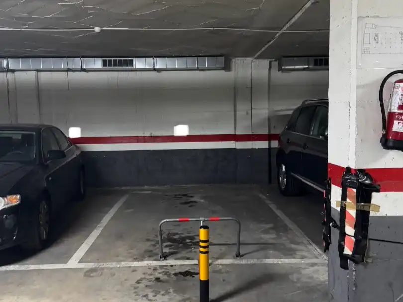 Einzelparkplatz zur Miete in Carrer de l’oli 4, imagen 2
