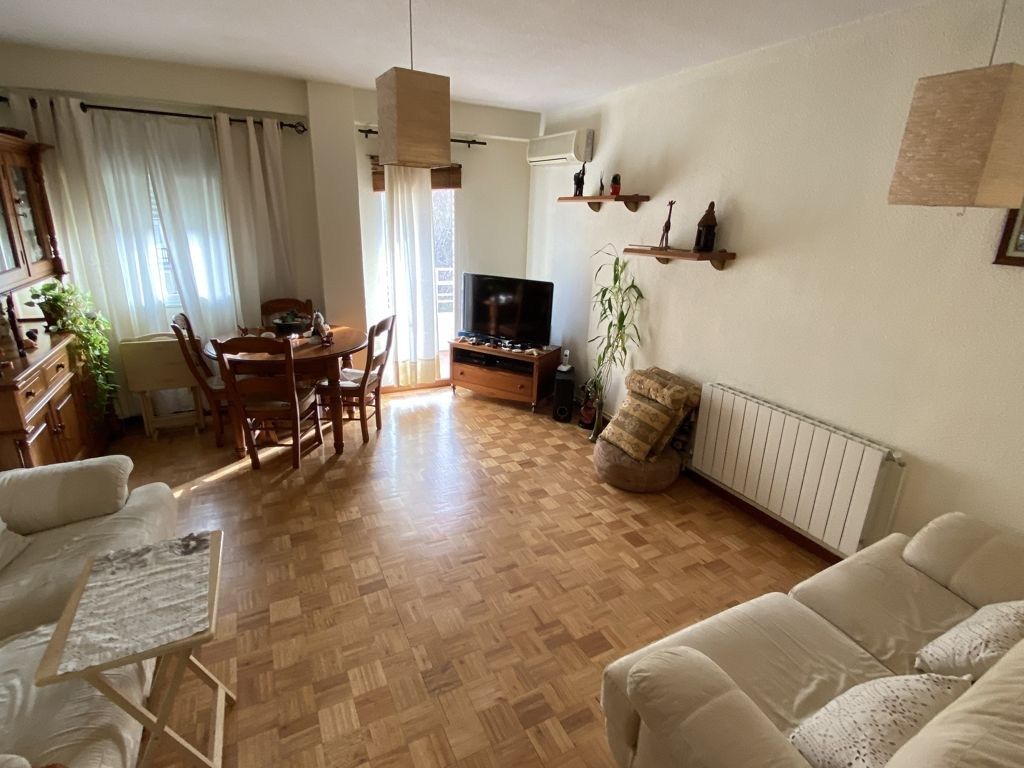 Sala d'estar de Pis de lloguer en  Madrid Capital amb Aire condicionat, Calefacció i Terrassa