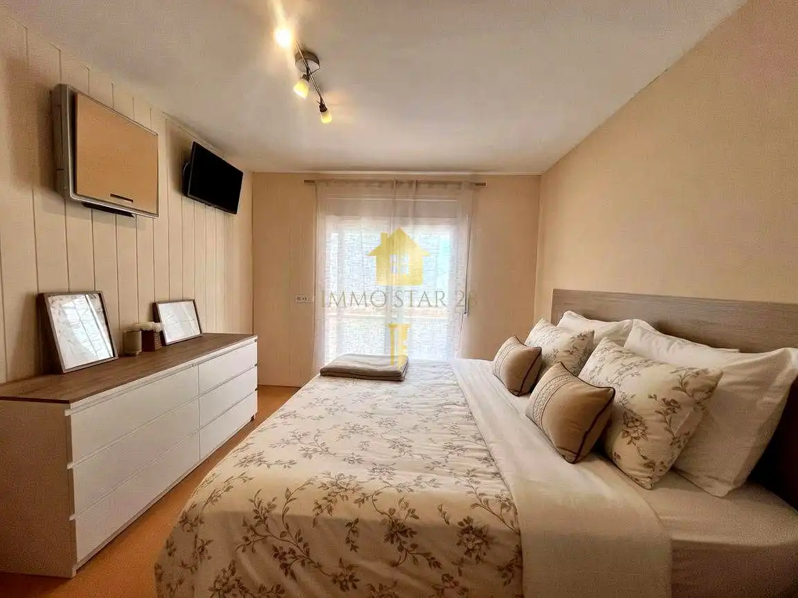Dormitori de Casa adosada en venda en Palau-saverdera amb Aire condicionat, Calefacció i Jardí privat