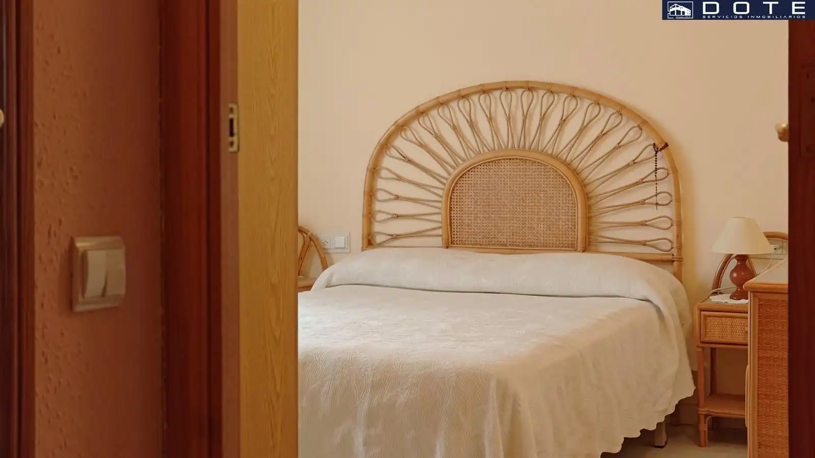 Habitación de Casa adosada en venta en Creixell con Terraza, Trastero y Alarma
